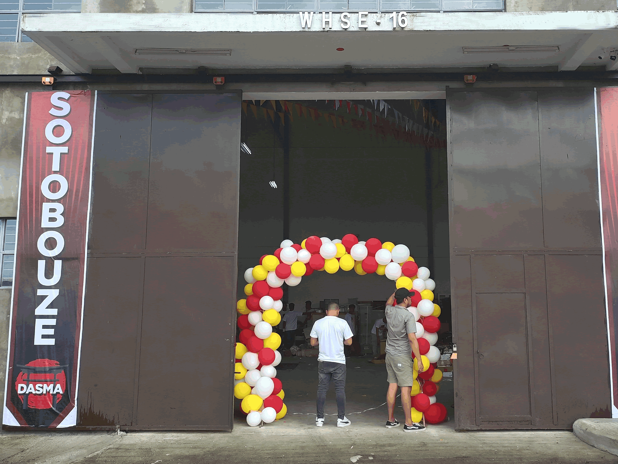 SOTOBOUZE CAVITEオークション会場